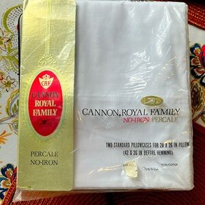 Cannon Royal Family Set Pillowcases NEW IN PACKAGE VINTAGE
